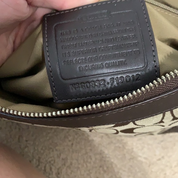 Coach purse - Picture 10 of 10